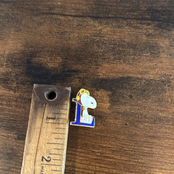 Vintage Peanuts Snoopy “L”  Pin - Picture 5 of 5